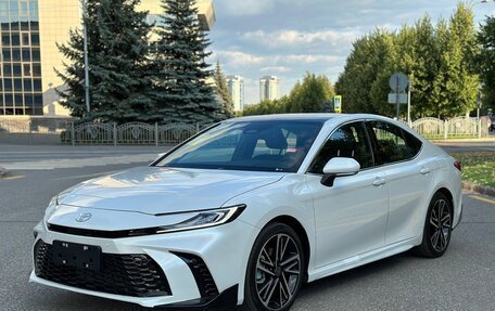 Toyota Camry, 2024 год, 3 900 000 рублей, 3 фотография