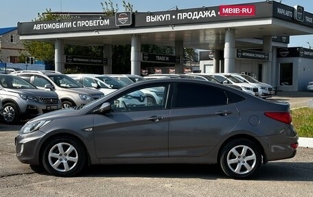 Hyundai Solaris II рестайлинг, 2011 год, 780 000 рублей, 4 фотография