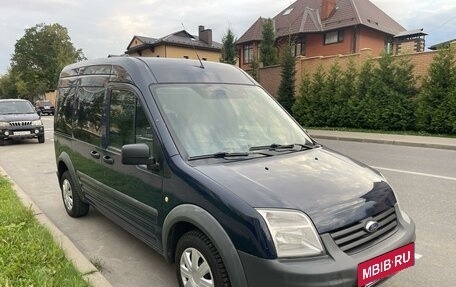 Ford Tourneo Connect I, 2011 год, 695 000 рублей, 2 фотография