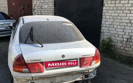 Mitsubishi Carisma I, 1998 год, 160 000 рублей, 2 фотография