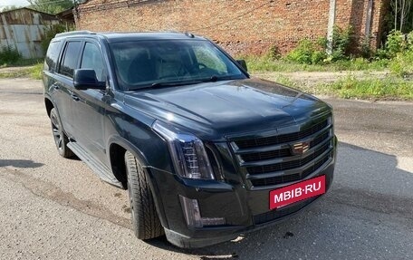 Cadillac Escalade IV, 2016 год, 4 100 000 рублей, 2 фотография