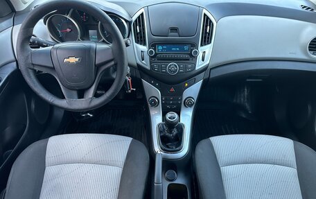 Chevrolet Cruze II, 2013 год, 770 000 рублей, 4 фотография