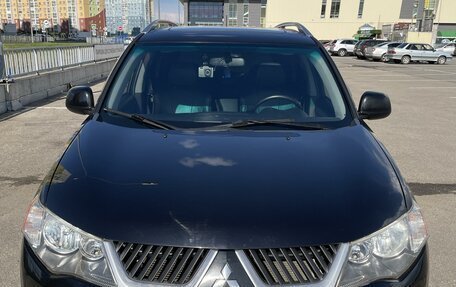 Mitsubishi Outlander III рестайлинг 3, 2007 год, 1 500 000 рублей, 3 фотография