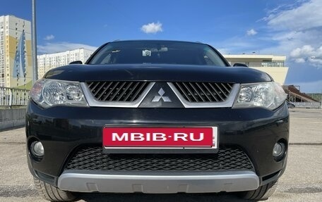 Mitsubishi Outlander III рестайлинг 3, 2007 год, 1 500 000 рублей, 2 фотография