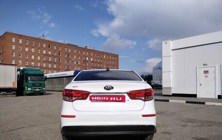 KIA Rio III рестайлинг, 2017 год, 950 000 рублей, 6 фотография