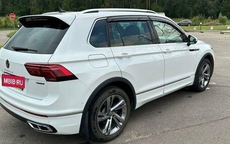 Volkswagen Tiguan II, 2021 год, 3 940 000 рублей, 6 фотография