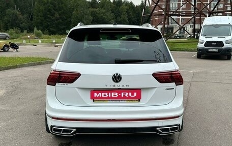 Volkswagen Tiguan II, 2021 год, 3 940 000 рублей, 5 фотография