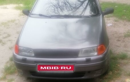 Fiat Punto III Punto Evo рестайлинг, 1998 год, 220 000 рублей, 3 фотография