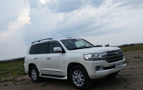 Toyota Land Cruiser 200, 2016 год, 6 800 000 рублей, 3 фотография