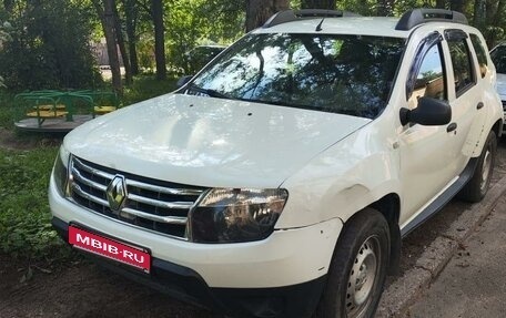 Renault Duster I рестайлинг, 2013 год, 1 084 000 рублей, 2 фотография