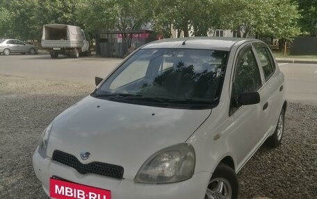 Toyota Vitz, 2001 год, 315 000 рублей, 1 фотография