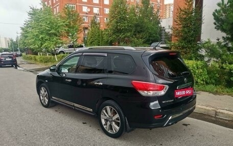 Nissan Pathfinder, 2014 год, 1 935 000 рублей, 2 фотография