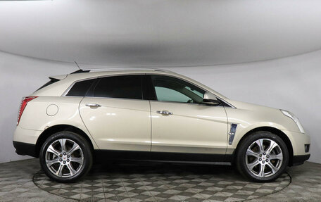 Cadillac SRX II рестайлинг, 2011 год, 1 329 000 рублей, 3 фотография