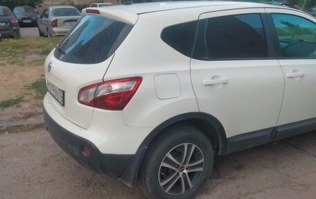 Nissan Qashqai, 2011 год, 1 200 000 рублей, 2 фотография