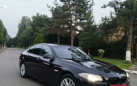 BMW 5 серия, 2011 год, 1 590 000 рублей, 5 фотография