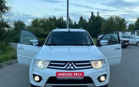 Mitsubishi Pajero Sport II рестайлинг, 2014 год, 2 250 000 рублей, 1 фотография