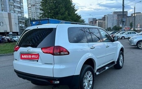 Mitsubishi Pajero Sport II рестайлинг, 2014 год, 2 250 000 рублей, 4 фотография