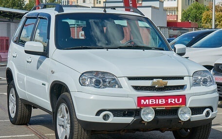 Chevrolet Niva I рестайлинг, 2014 год, 865 000 рублей, 3 фотография