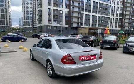 Mercedes-Benz E-Класс, 2005 год, 1 350 000 рублей, 3 фотография