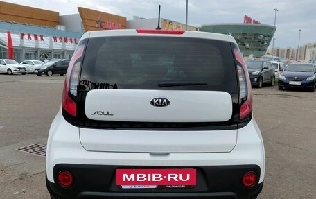 KIA Soul II рестайлинг, 2018 год, 1 734 000 рублей, 3 фотография