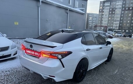 Toyota Camry, 2022 год, 4 300 000 рублей, 6 фотография