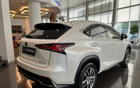 Lexus NX I, 2019 год, 3 926 000 рублей, 4 фотография