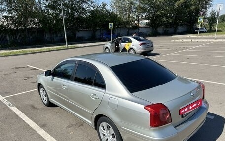 Toyota Avensis III рестайлинг, 2006 год, 970 000 рублей, 4 фотография