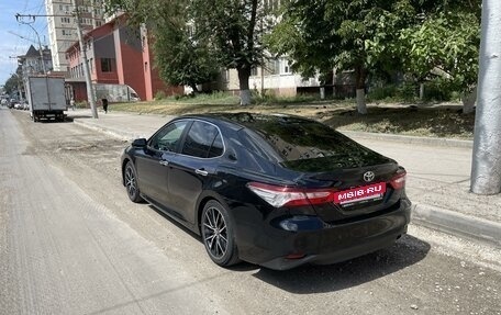 Toyota Camry, 2018 год, 2 600 000 рублей, 3 фотография