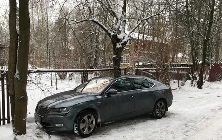 Skoda Superb III рестайлинг, 2016 год, 1 900 000 рублей, 2 фотография