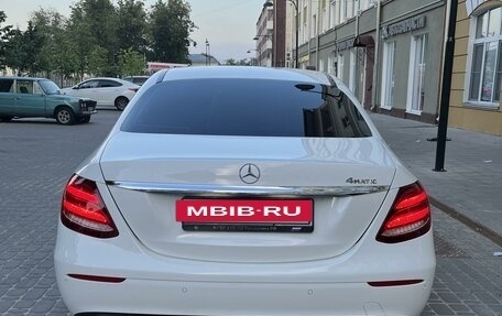 Mercedes-Benz E-Класс, 2019 год, 3 890 000 рублей, 6 фотография