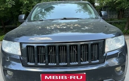 Jeep Grand Cherokee, 2012 год, 1 900 000 рублей, 2 фотография