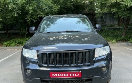 Jeep Grand Cherokee, 2012 год, 1 900 000 рублей, 3 фотография