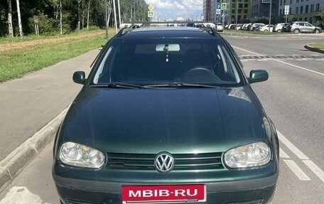 Volkswagen Golf IV, 2000 год, 379 000 рублей, 1 фотография