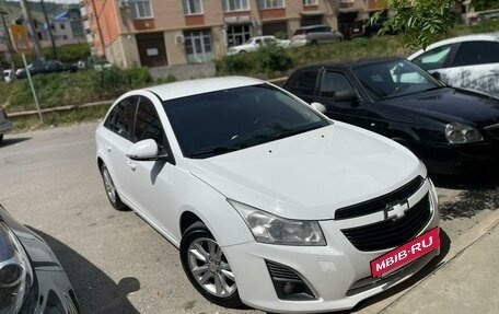 Chevrolet Cruze II, 2014 год, 889 755 рублей, 3 фотография