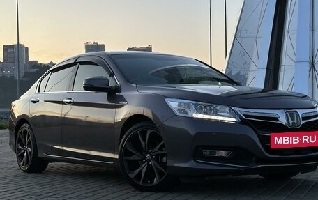 Honda Accord IX рестайлинг, 2014 год, 1 900 000 рублей, 4 фотография