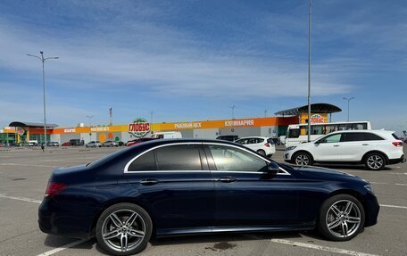 Mercedes-Benz E-Класс, 2017 год, 3 500 000 рублей, 5 фотография