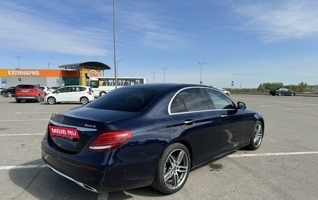 Mercedes-Benz E-Класс, 2017 год, 3 500 000 рублей, 6 фотография