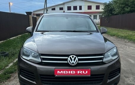 Volkswagen Touareg III, 2010 год, 1 890 000 рублей, 1 фотография