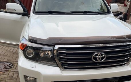 Toyota Land Cruiser 200, 2014 год, 4 600 000 рублей, 2 фотография