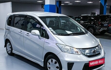 Honda Freed I, 2011 год, 1 283 000 рублей, 8 фотография