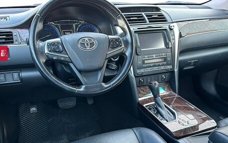 Toyota Camry, 2016 год, 2 350 000 рублей, 5 фотография