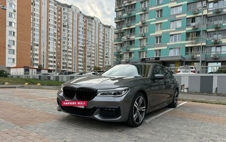 BMW 7 серия, 2018 год, 4 590 000 рублей, 2 фотография