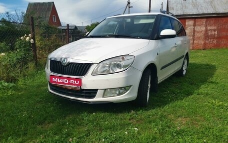 Skoda Fabia II, 2012 год, 800 000 рублей, 1 фотография