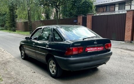 Ford Escort V, 1997 год, 125 000 рублей, 3 фотография