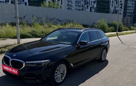 BMW 5 серия, 2020 год, 3 500 000 рублей, 2 фотография