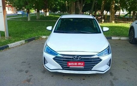 Hyundai Elantra VI рестайлинг, 2019 год, 1 100 000 рублей, 1 фотография