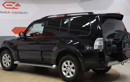 Mitsubishi Pajero IV, 2011 год, 1 890 000 рублей, 4 фотография