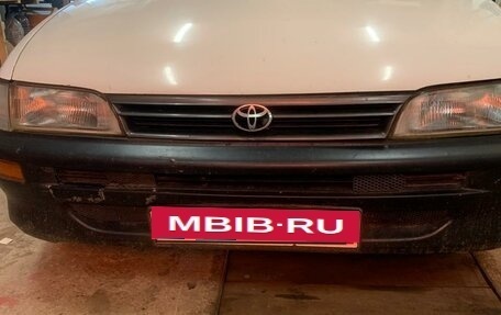 Toyota Corolla, 2000 год, 370 000 рублей, 2 фотография