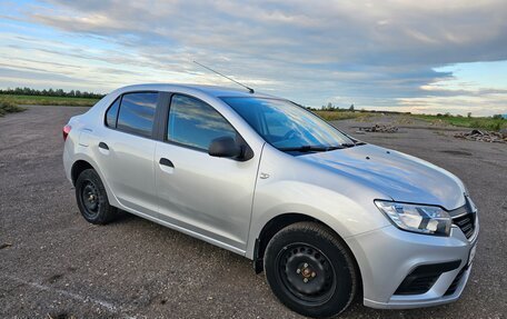 Renault Logan II, 2019 год, 1 170 000 рублей, 3 фотография