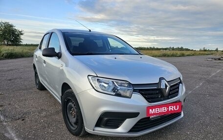 Renault Logan II, 2019 год, 1 170 000 рублей, 2 фотография